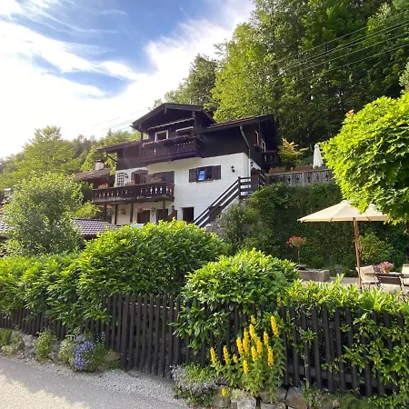 Am Alpbach *